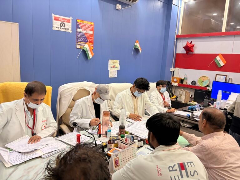 Sambhav Clinic Free Cancer Camp in Meerut Successfully Supports 600+ Patients